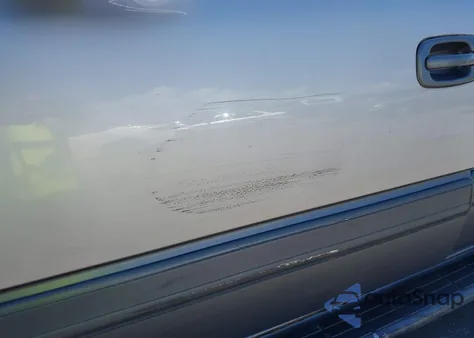 2005 Chevrolet Tahoe Lt from USA, damaged, VIN 1GNEK13T95R103942